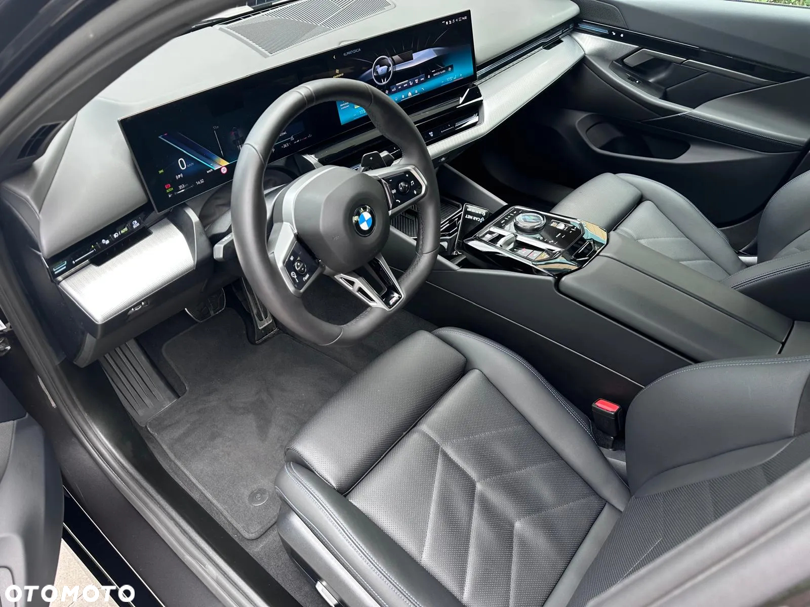 BMW Seria 5 - 25