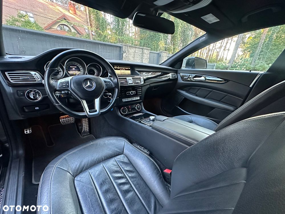 Mercedes-Benz CLS - 14