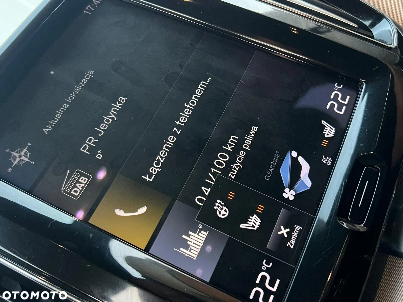 Volvo XC 60 T5 AWD R-Design - 35