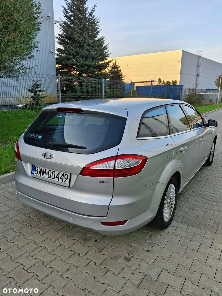 Ford Mondeo - 7