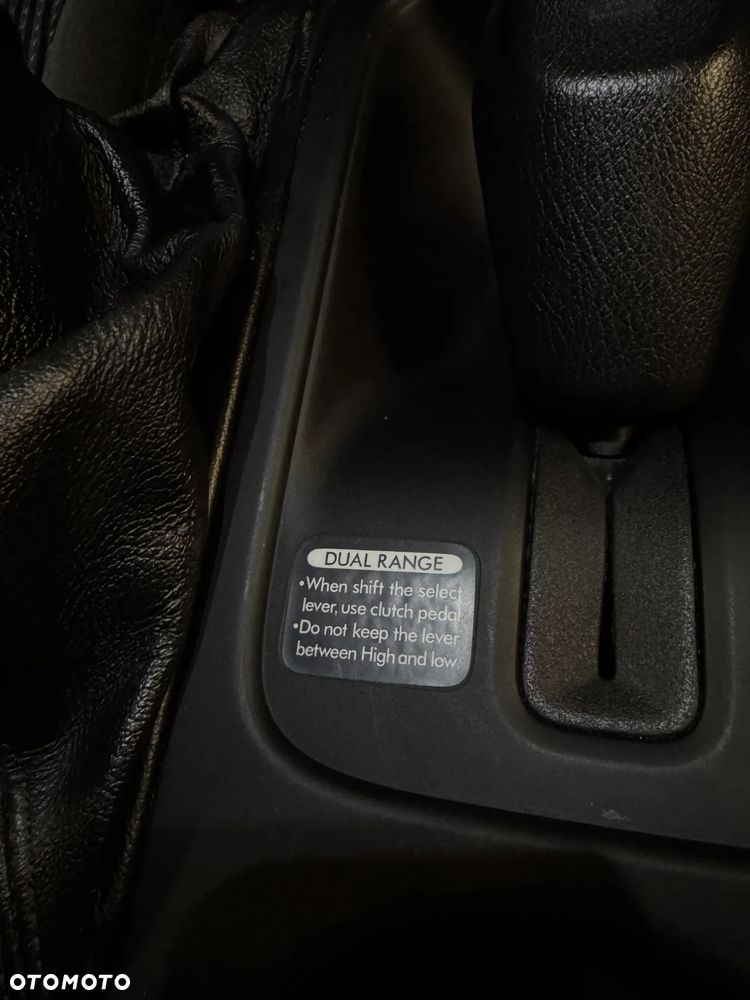 Subaru Outback 2.5 - 21