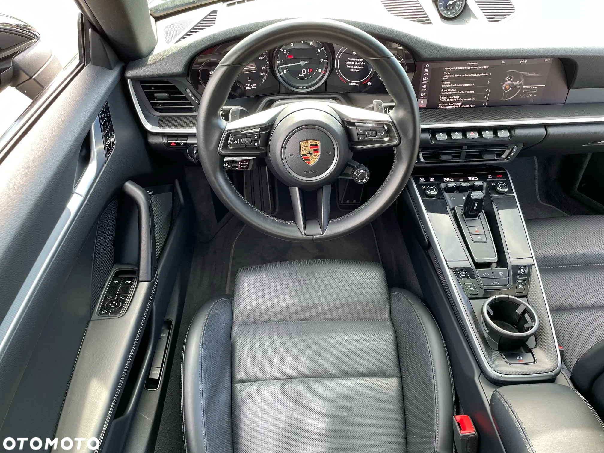 Porsche 911 Carrera 4S - 9