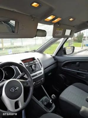 Kia Venga 1.4 L - 9