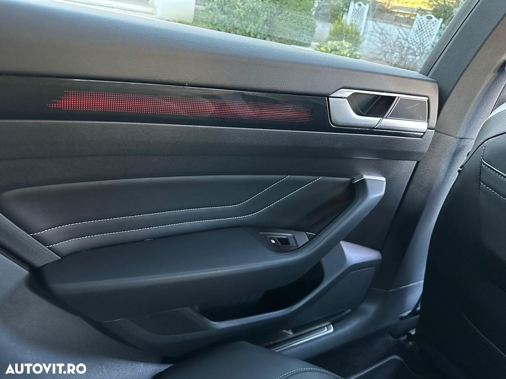 Volkswagen ARTEON 2.0 TDI DSG R-Line - 13