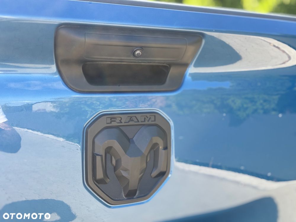 RAM 1500 - 17