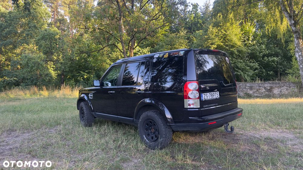 Land Rover Discovery 3.0D V6 SE - 9