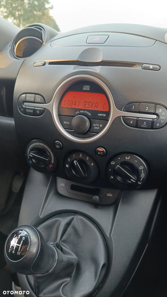 Mazda 2 1.3 Impuls - 11