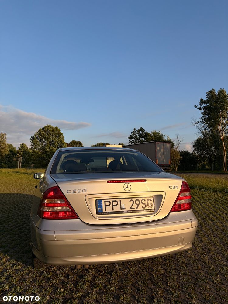 Mercedes-Benz Klasa C 200 CDI Classic - 6