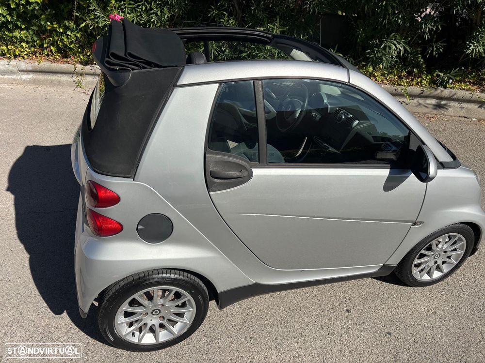 Smart Fortwo Cabrio - 11