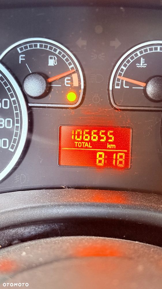 Fiat Punto 2009 photo 3