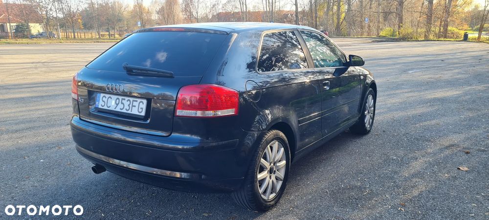Audi A3 3-drzwiowe 1.6 Ambition - 6