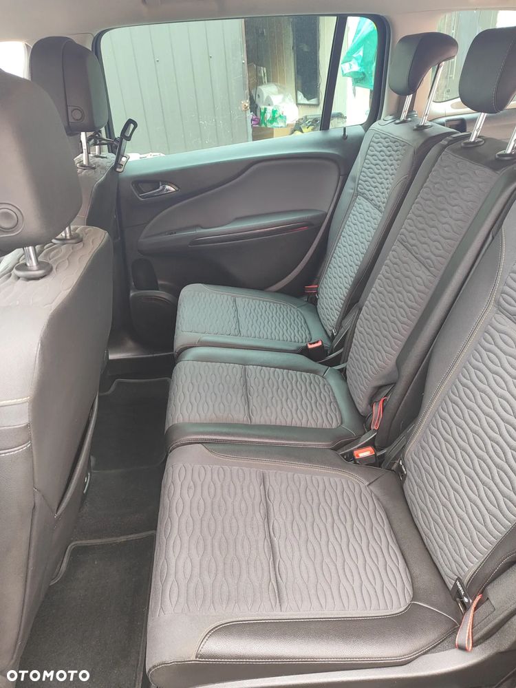 Opel Zafira - 6