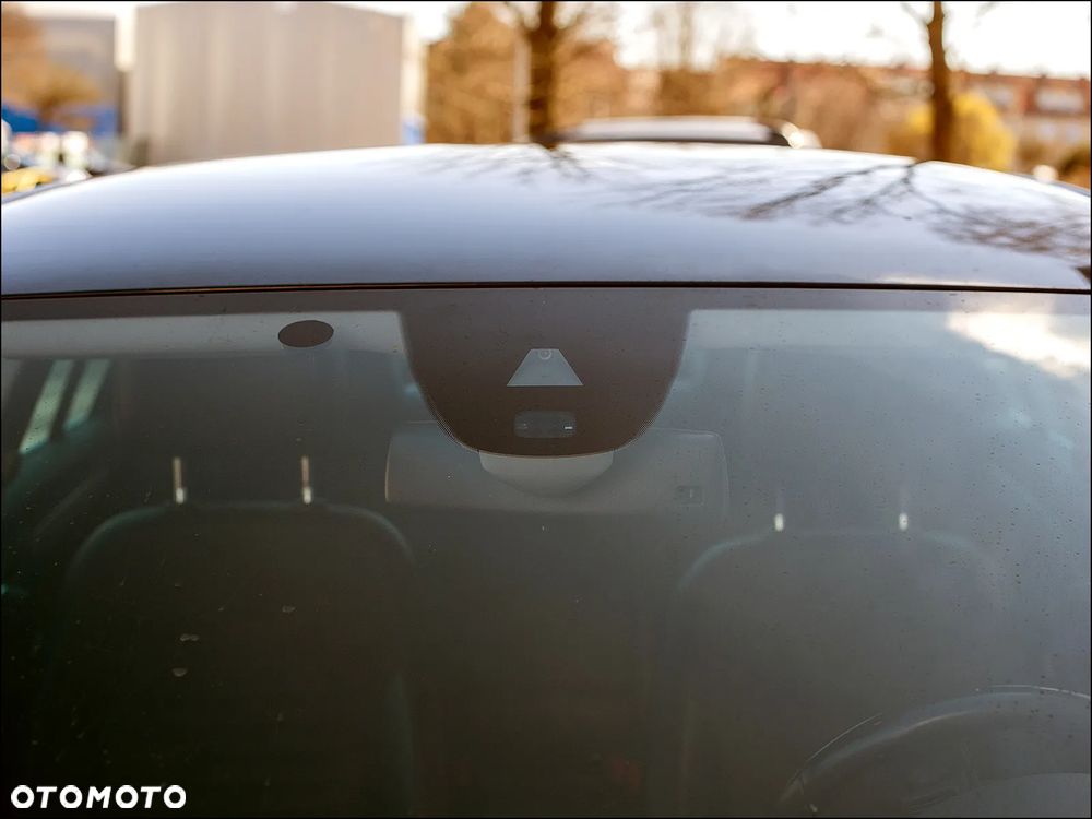 Volkswagen Passat - 12