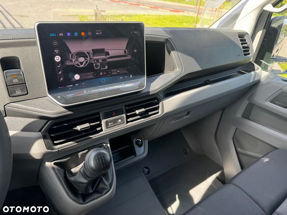 Volkswagen Crafter - 12