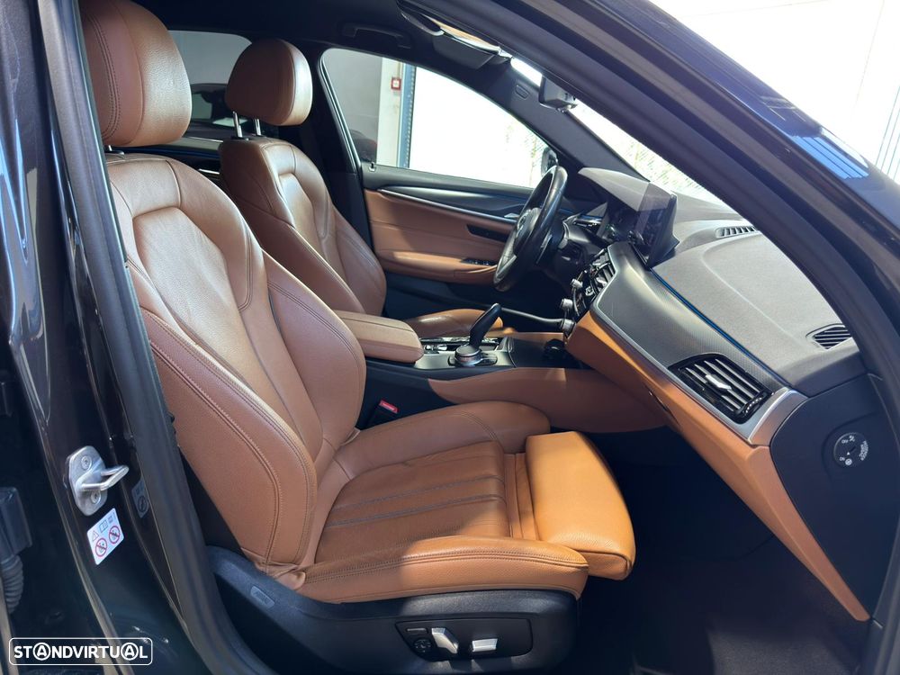 BMW 530 e Pack M - 11