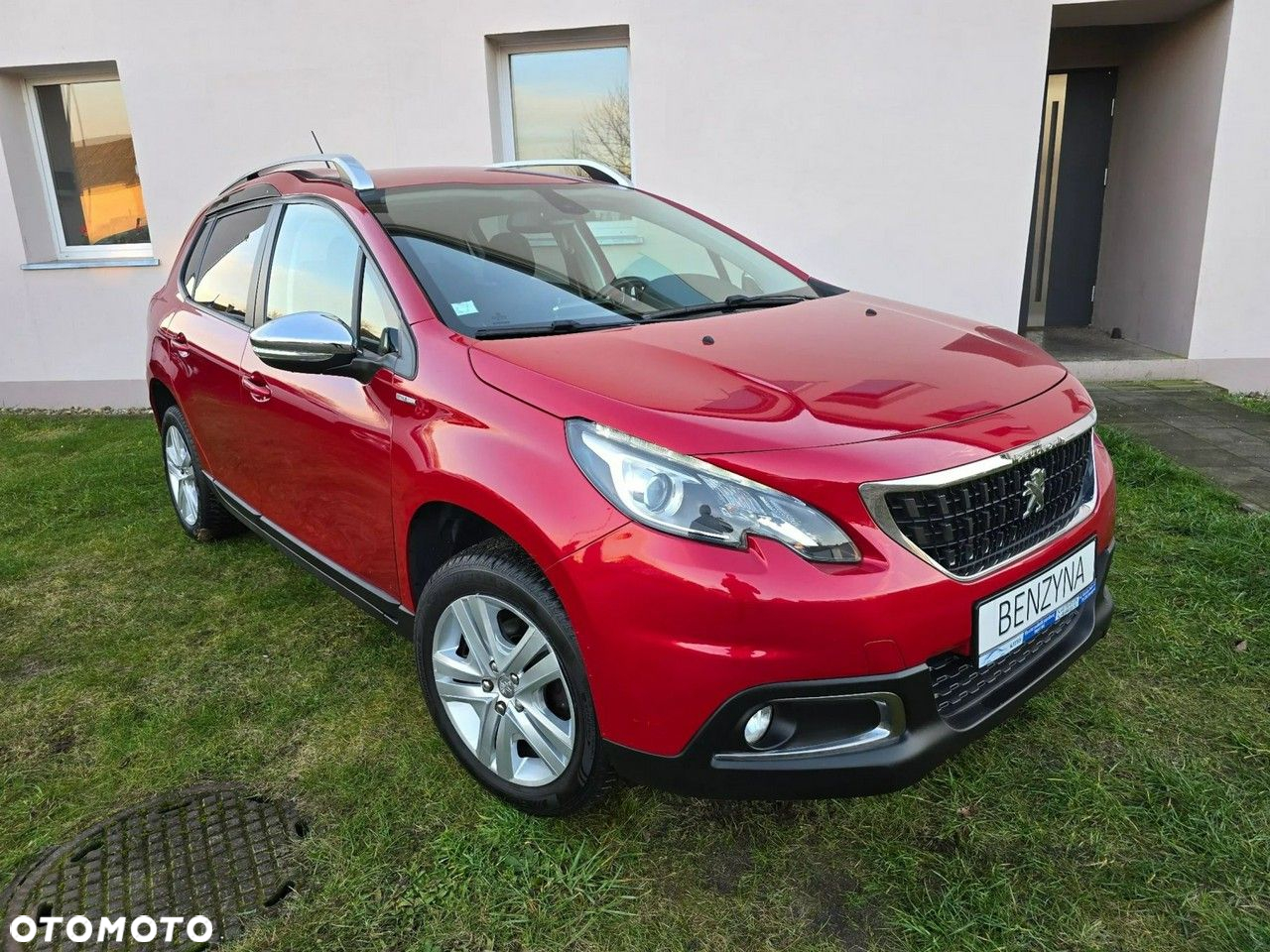 Peugeot 2008 1.2 Pure Tech Style - 24