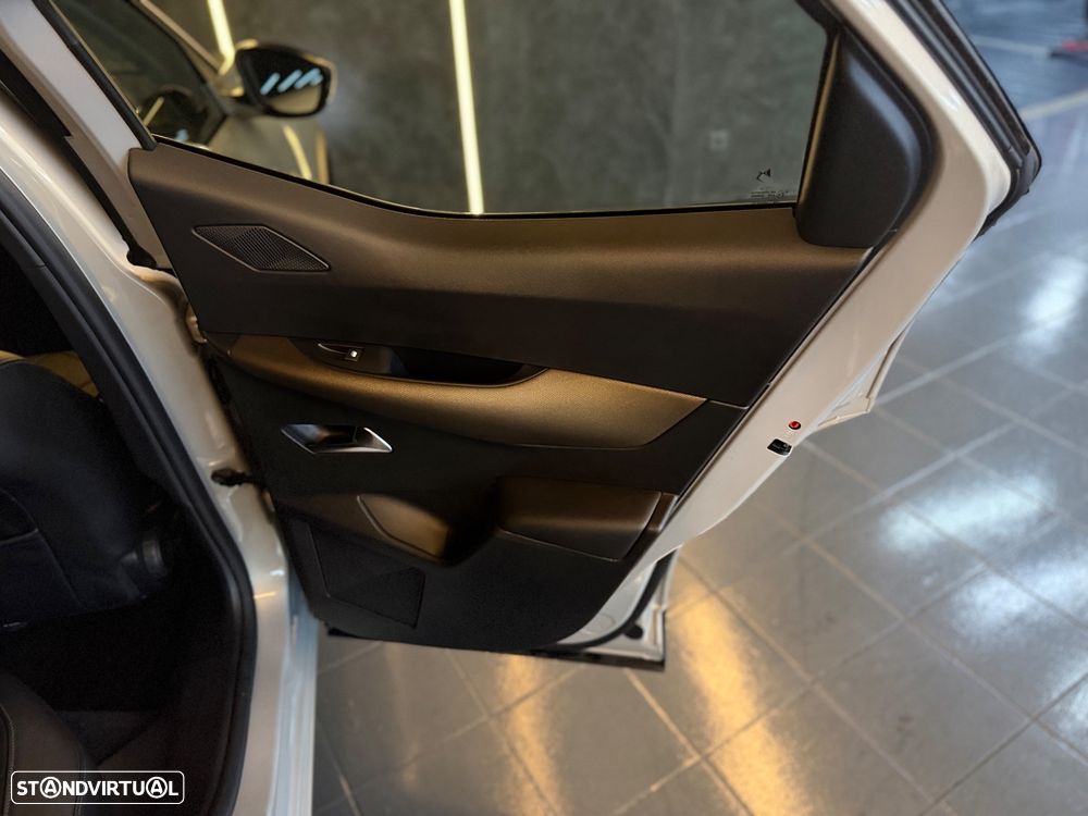DS DS3 E-TENSE OPERA - 31