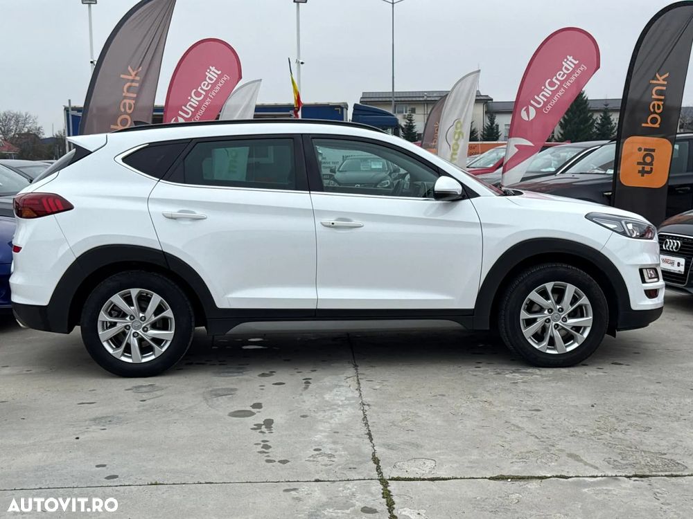 Hyundai Tucson blue 1.6 CRDi 2WD DCT Premium - 31