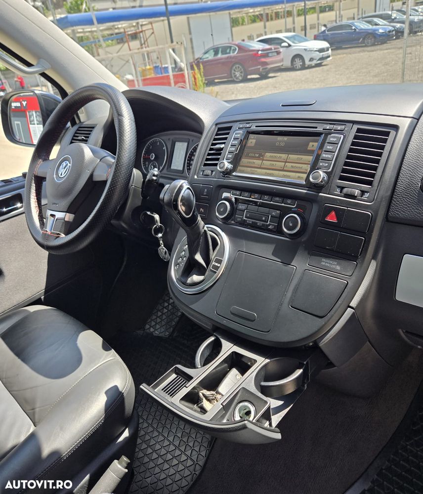 Volkswagen Multivan - 19
