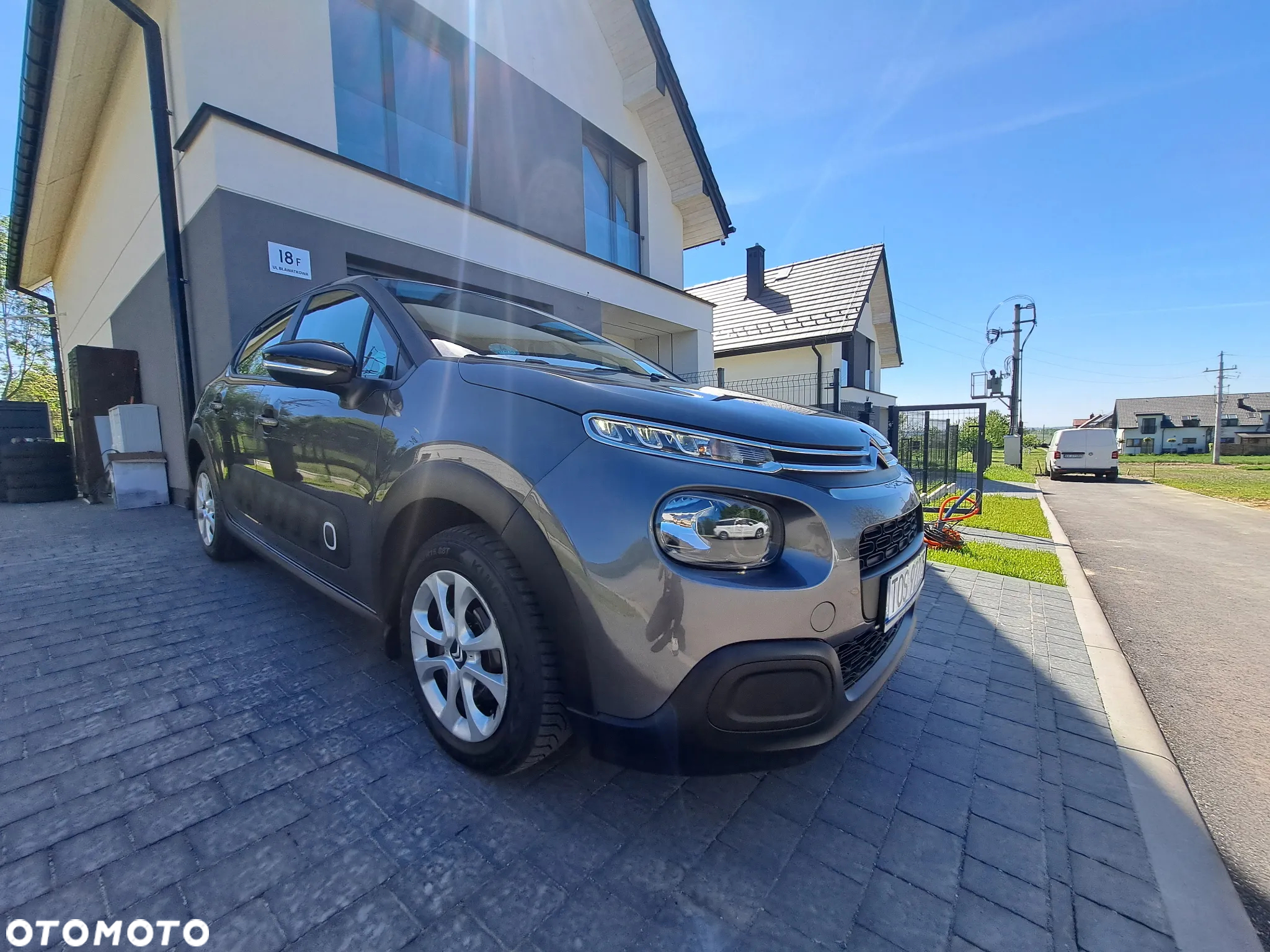 Citroën C3 1.2 PureTech Exclusive - 4