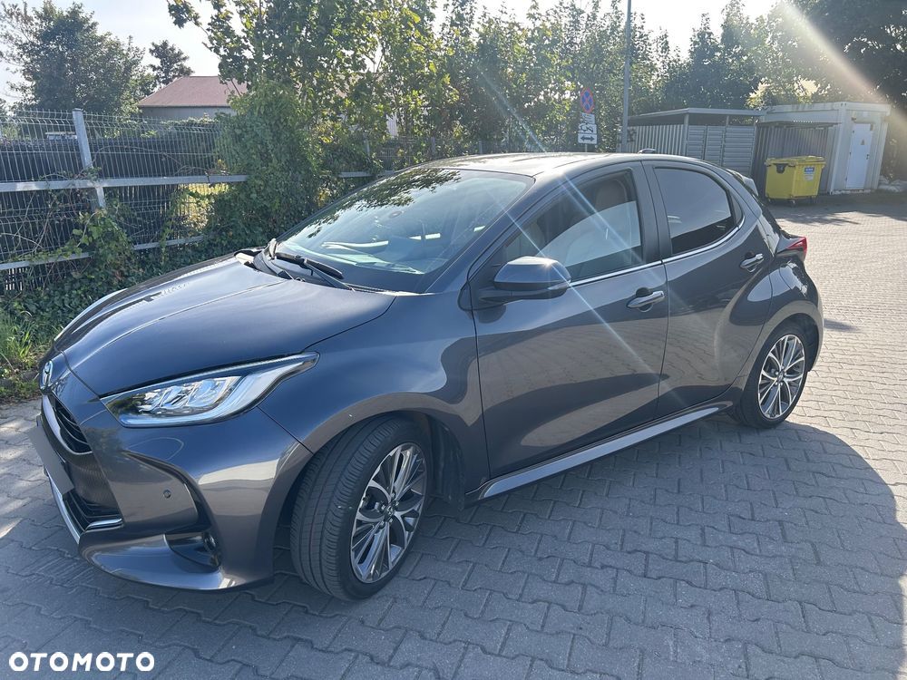 Toyota Yaris - 1