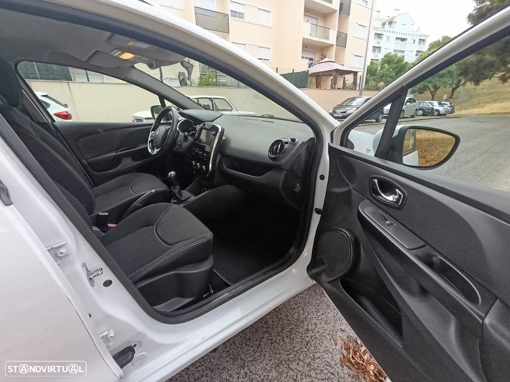 Renault Clio Sport Tourer 1.5 dCi Dynamique S - 18