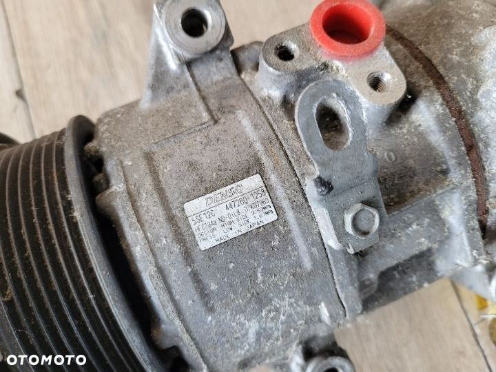 Sprężarka kompresor klimatyzacji Toyota Avensis T27 Rav-4 III 2,0 D4D 447260-1258 - 2