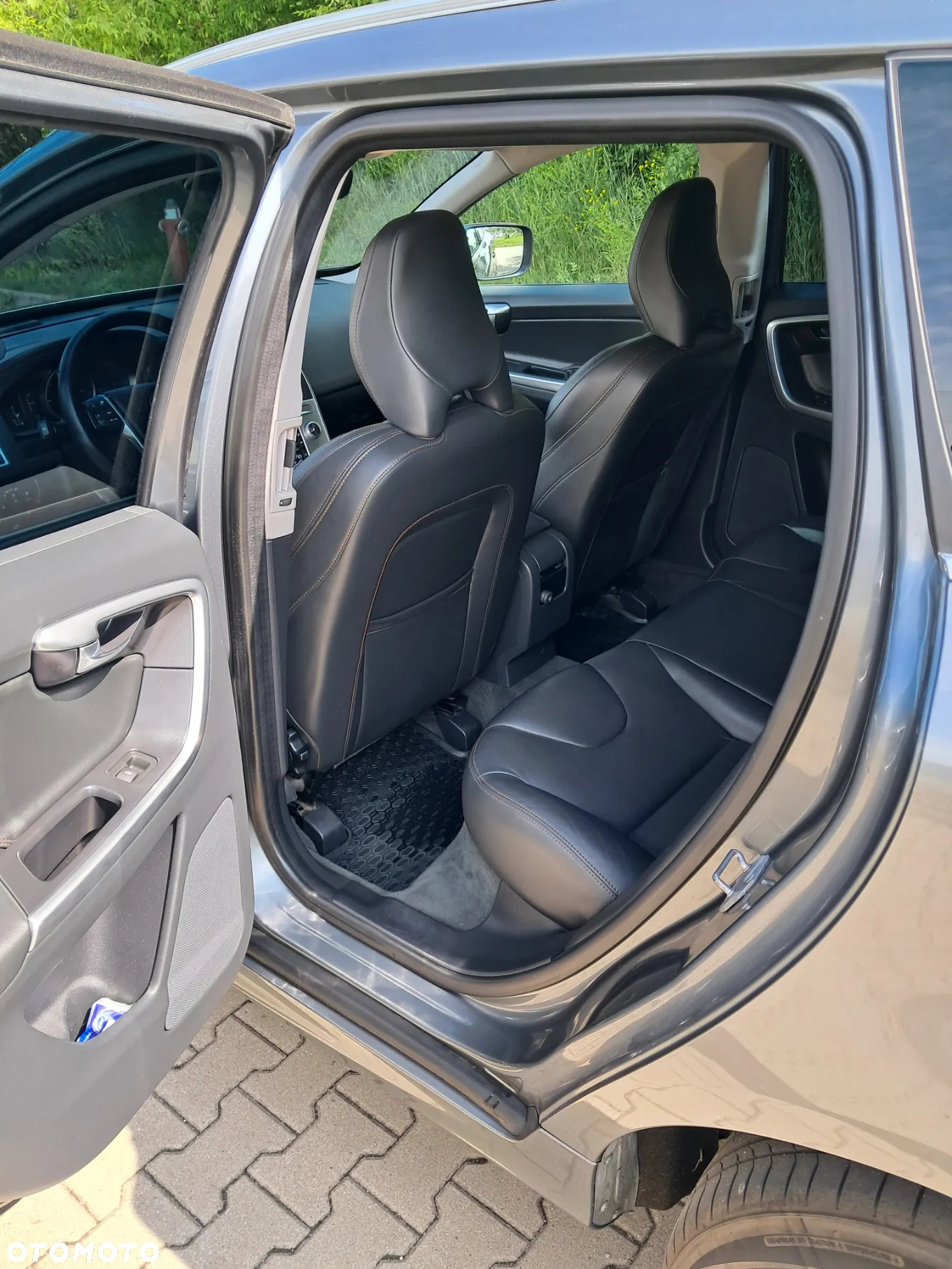 Volvo XC 60 D3 Inscription - 12