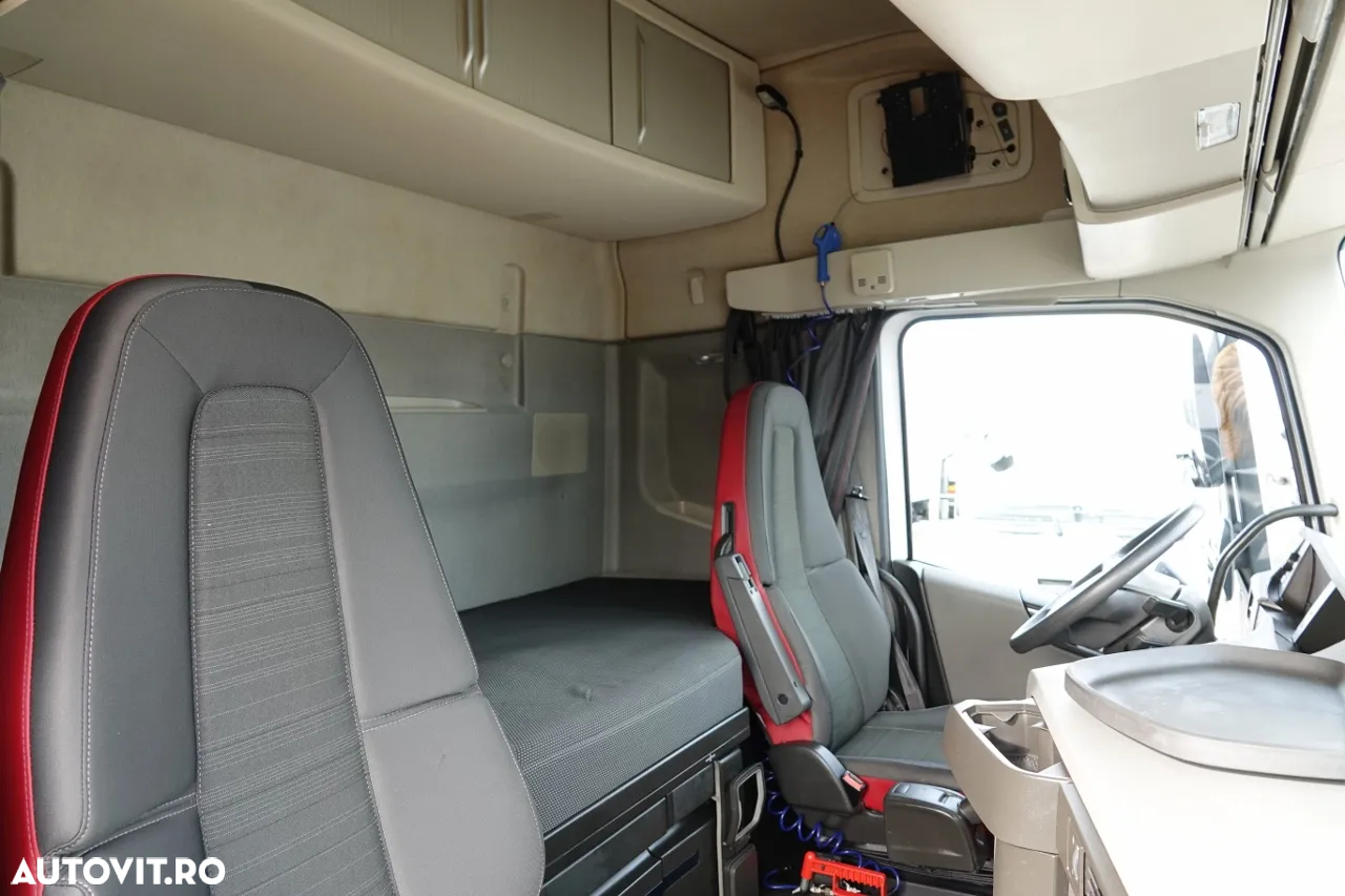 Volvo FH 420 / 4x2 / SOLÓWKA / PERDEA 9,10 M / AER CONDIȚIONAT PARCARE / LIFT DHOLLANDIA 2000KG / CONTRACTUL DE SERVICE POSTĂ - 34
