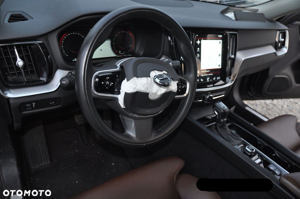 Volvo V60 D4 AWD Inscription - 23