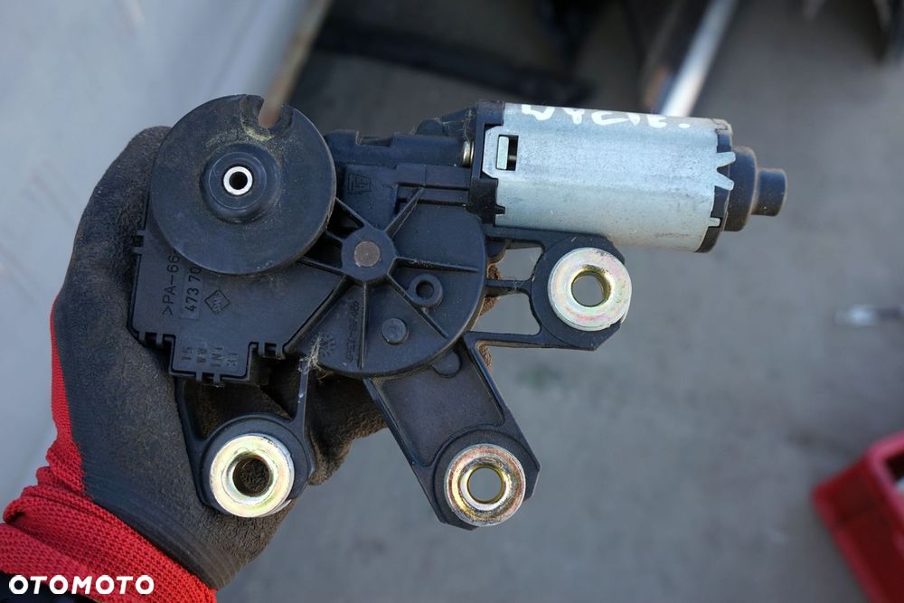 SILNICZEK WYCIERACZKI TYŁ TOUAREG I 7L 7L0955712B VOLKSWAGEN 2002-2010 - 2