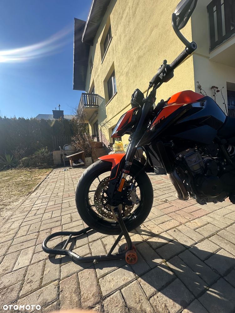 KTM Duke - 33