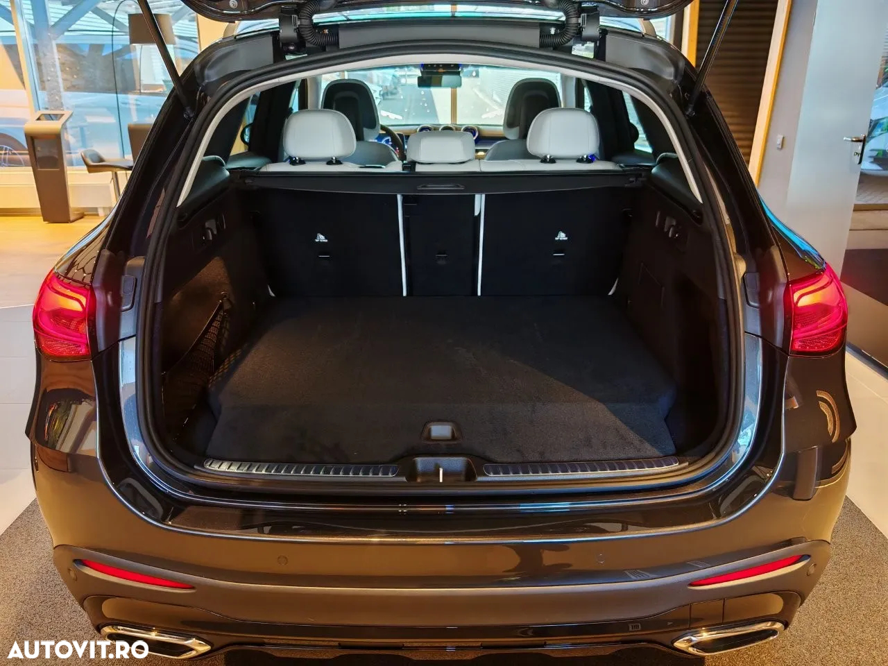 Mercedes-Benz GLC 300 e 4MATIC - 19