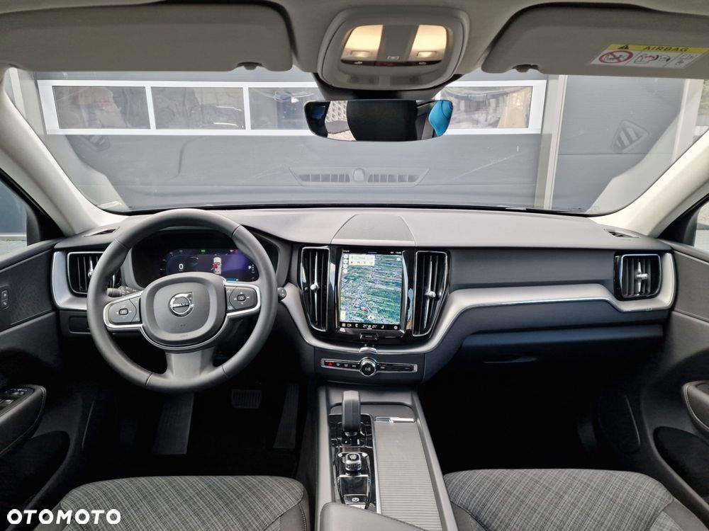 Volvo XC 60 B4 D AWD Core - 19