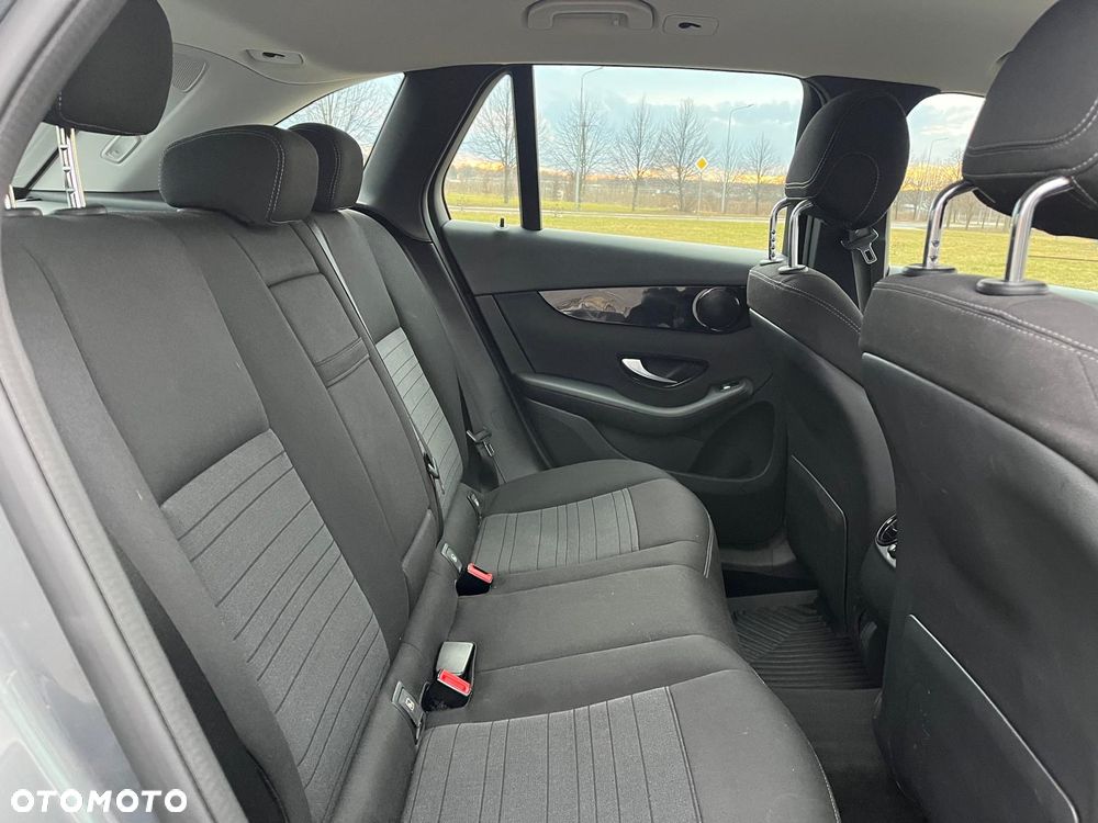 Mercedes-Benz GLC 220 d 4Matic 9G-TRONIC - 16