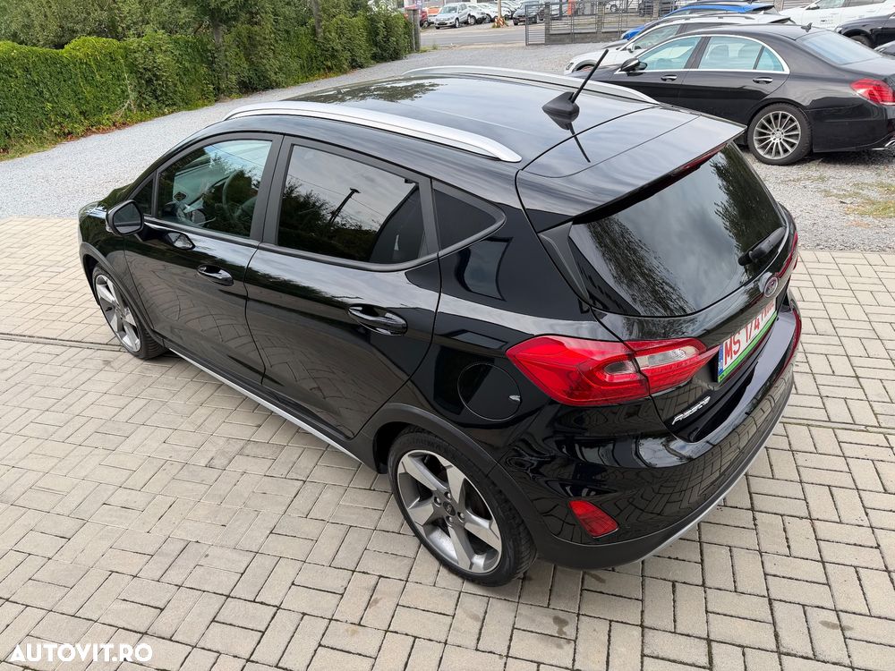 Ford Fiesta - 40