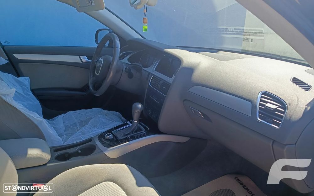 Audi A4 Avant 2.0 TDi Advance Multitronic - 5