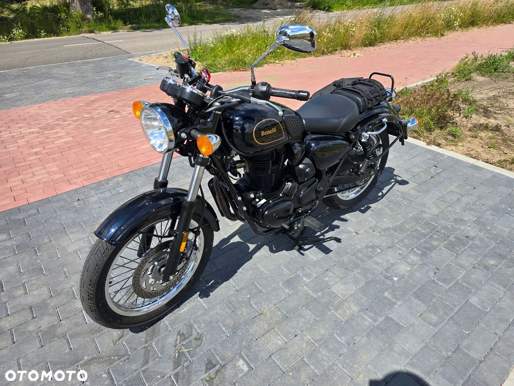 Benelli IMPERIALE 400 - 15
