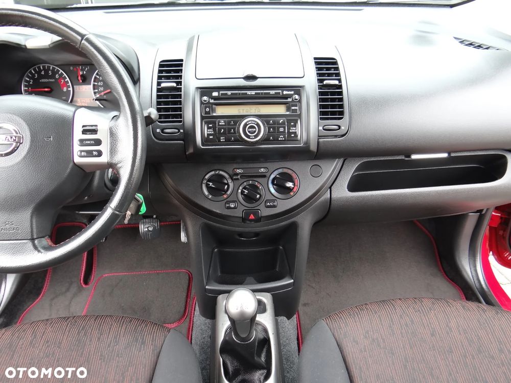 Nissan Note 1.6 Tekna - 28
