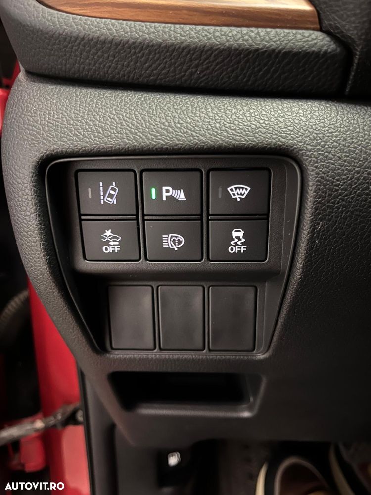 Honda CR-V 1.5 VTEC Turbo 4WD 6MT Elegance - 7