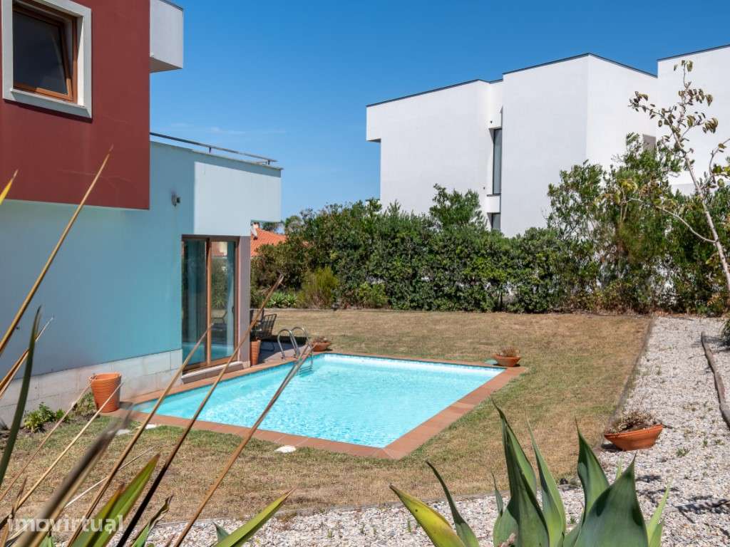 Moradia T3 com piscina e vista para a lagoa - Grande imagem: 2/19