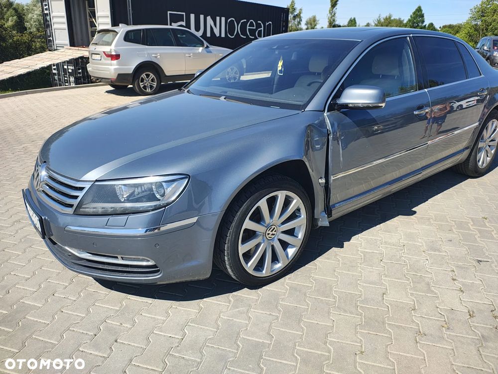 Volkswagen Phaeton 4.2 V8 4MOTION langer Radstand Automatik (5 Sitzer) - 2