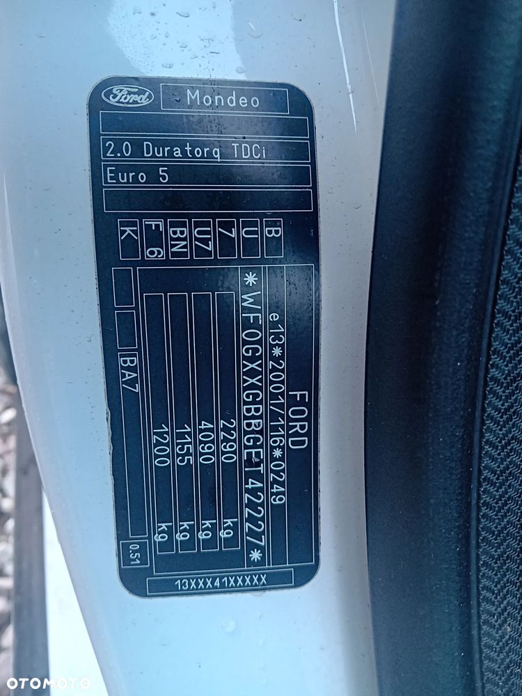 Ford Mondeo SW - 23