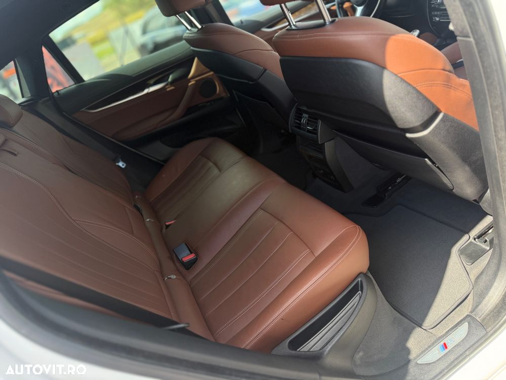BMW X6 xDrive30d - 9