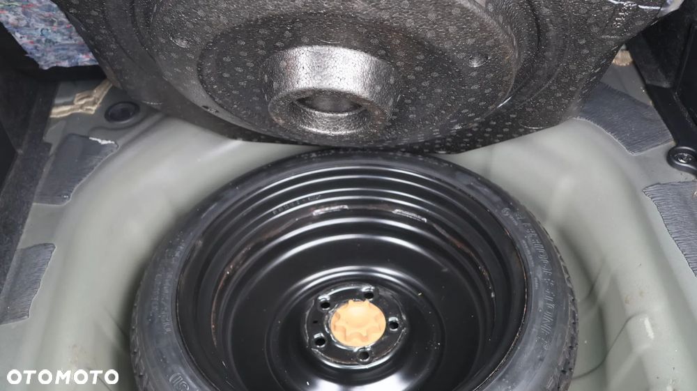 Toyota Auris 1.4 D-4D Premium Comfort - 17