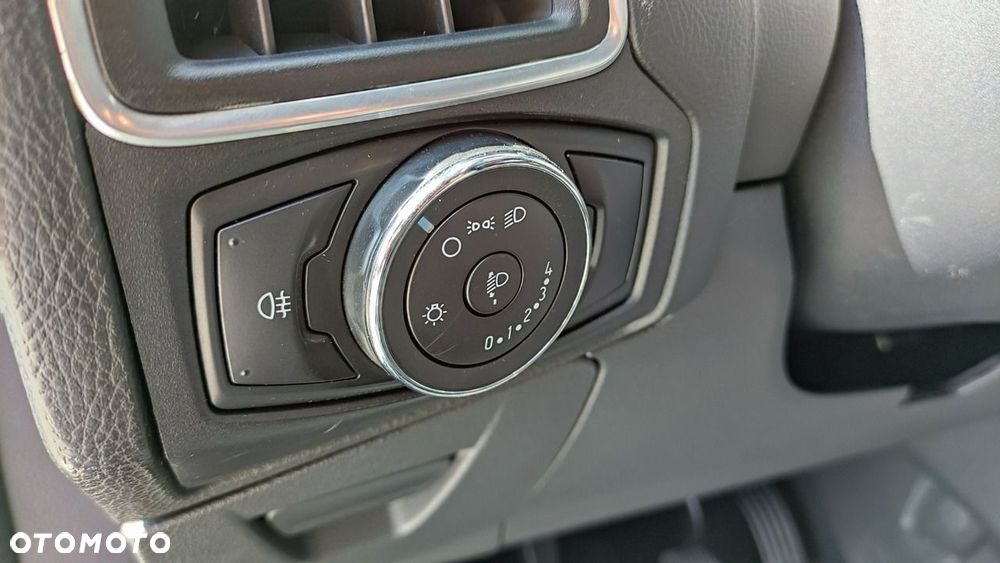 Ford Focus - 28