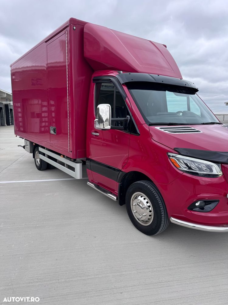 Mercedes-Benz Sprinter - 6