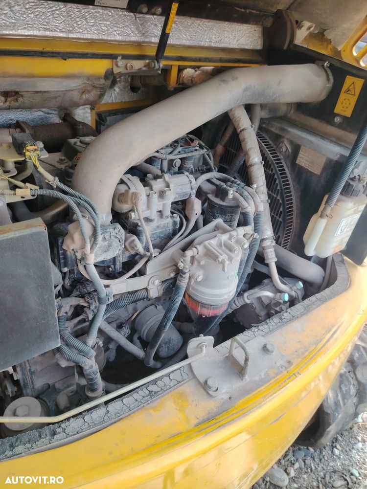 Komatsu PC80 - 7