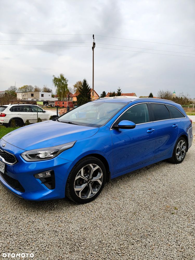 Kia Ceed 1.4 T-GDI L Business Line Plus - 2