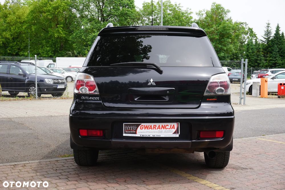 Mitsubishi Outlander 2.0 Turbo 4WD - 4